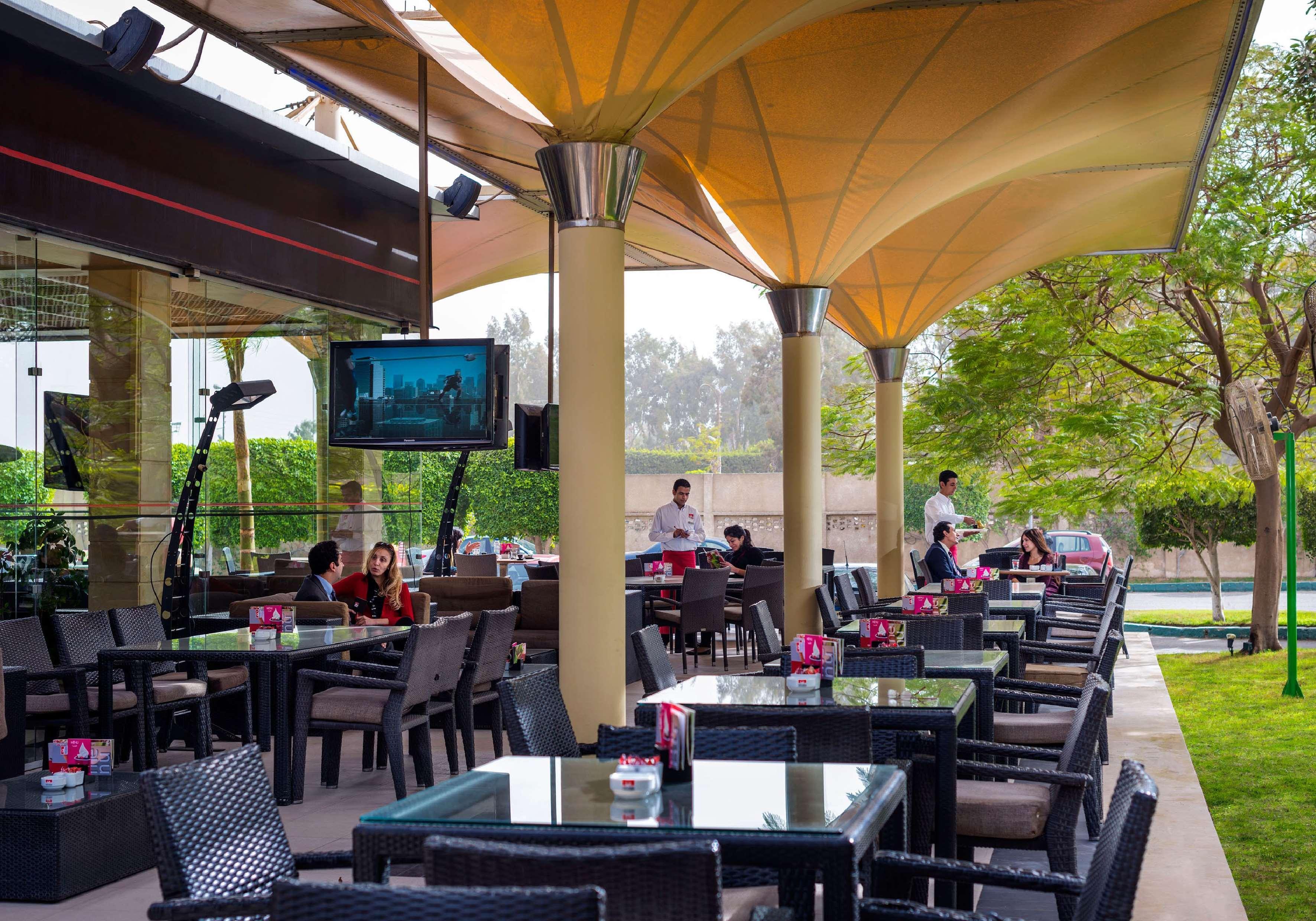 Concorde El Salam Cairo Hotel & Casino Eksteriør billede The Terrace