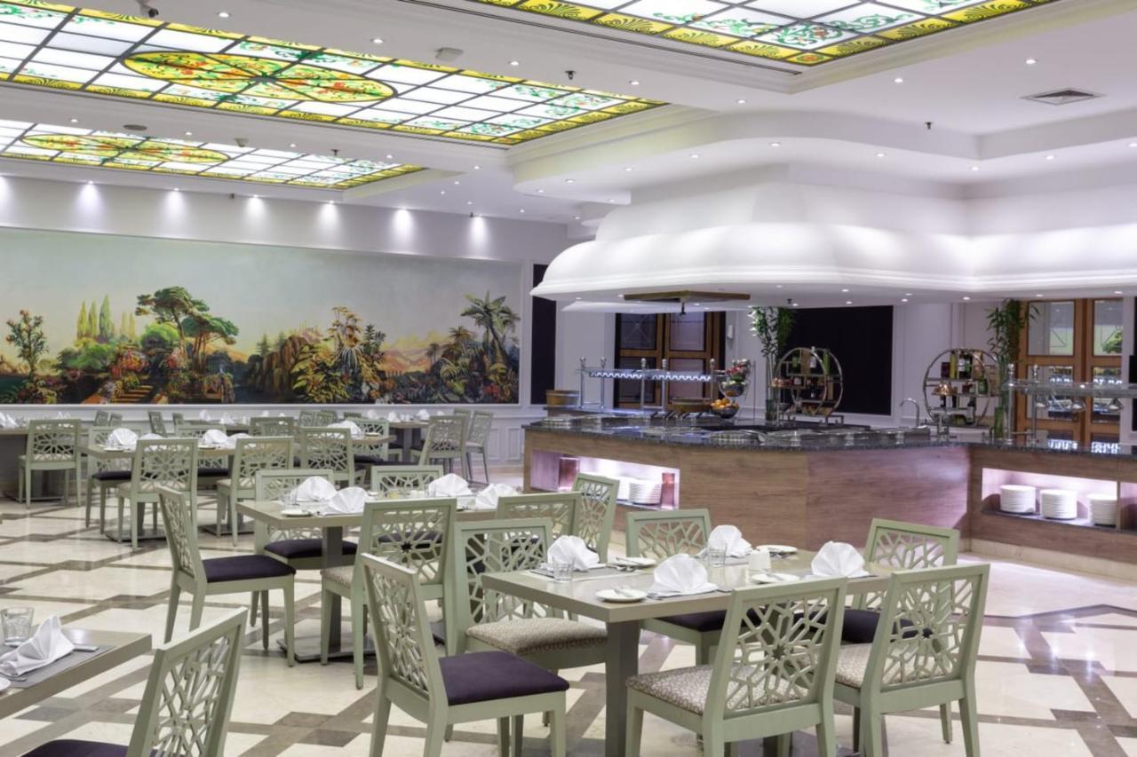 Concorde El Salam Cairo Hotel & Casino Eksteriør billede The restaurant
