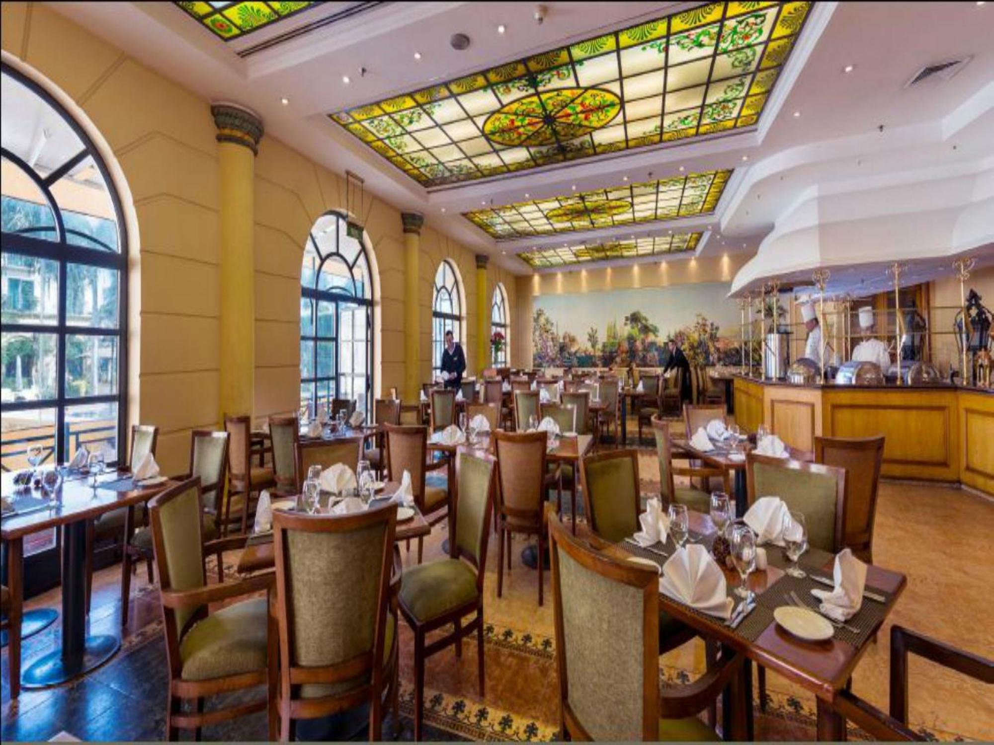 Concorde El Salam Cairo Hotel & Casino Restaurant billede The Royal
